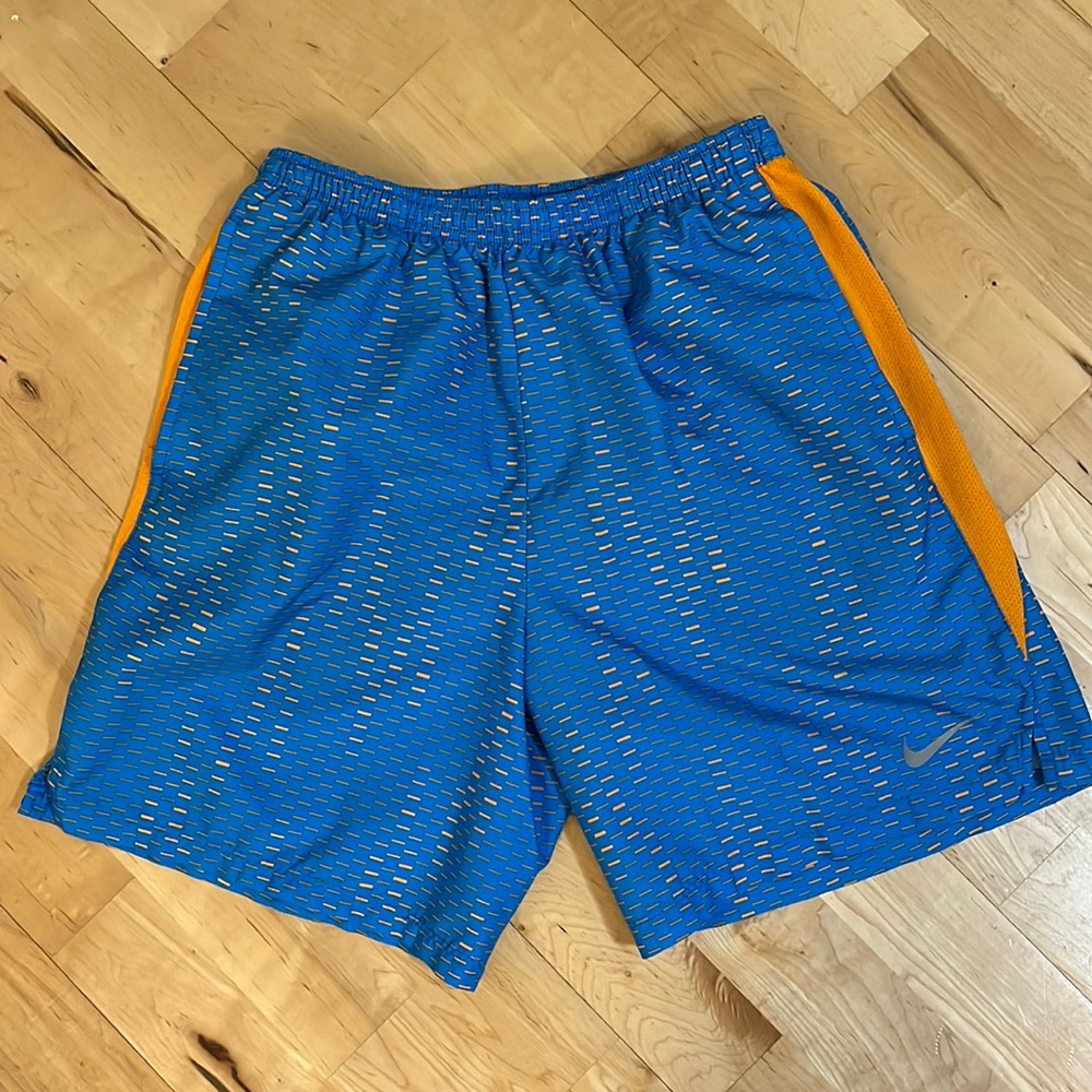 Nike lined dri fit shorts 6.5” inseam